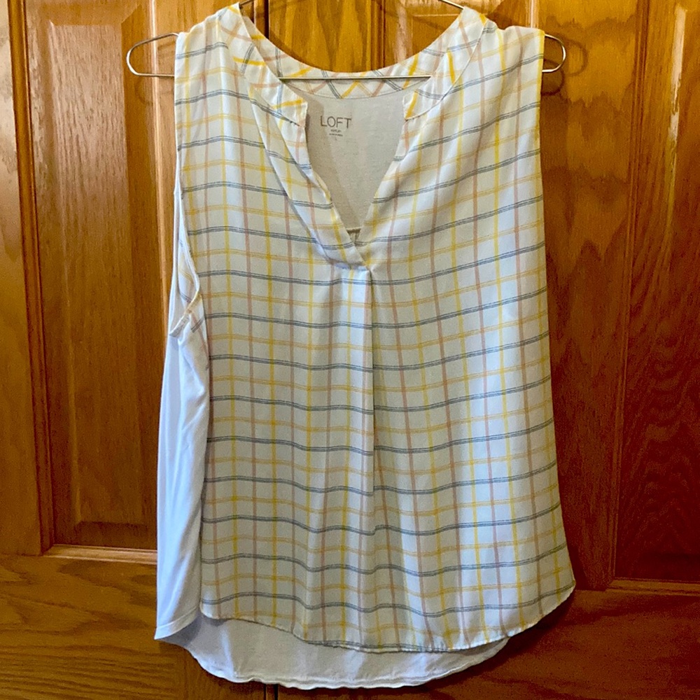Sleeveless Blouse from LOFT Outlet.  Size Large.